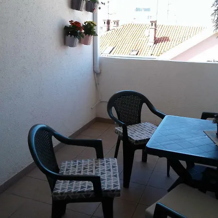 Sunny Place Apartment
